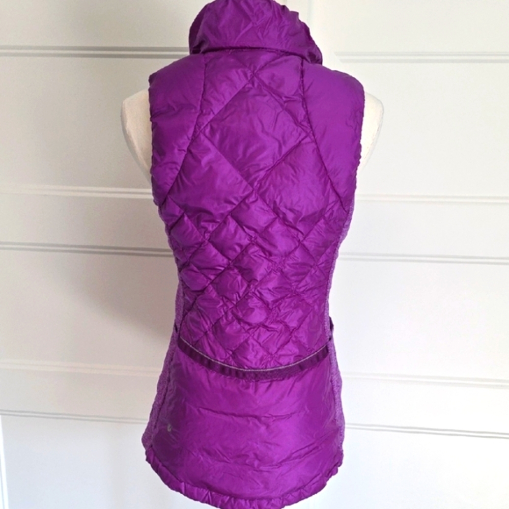 lululemon athletica Women's Quilted Purple Vest - Picture 4 of 7